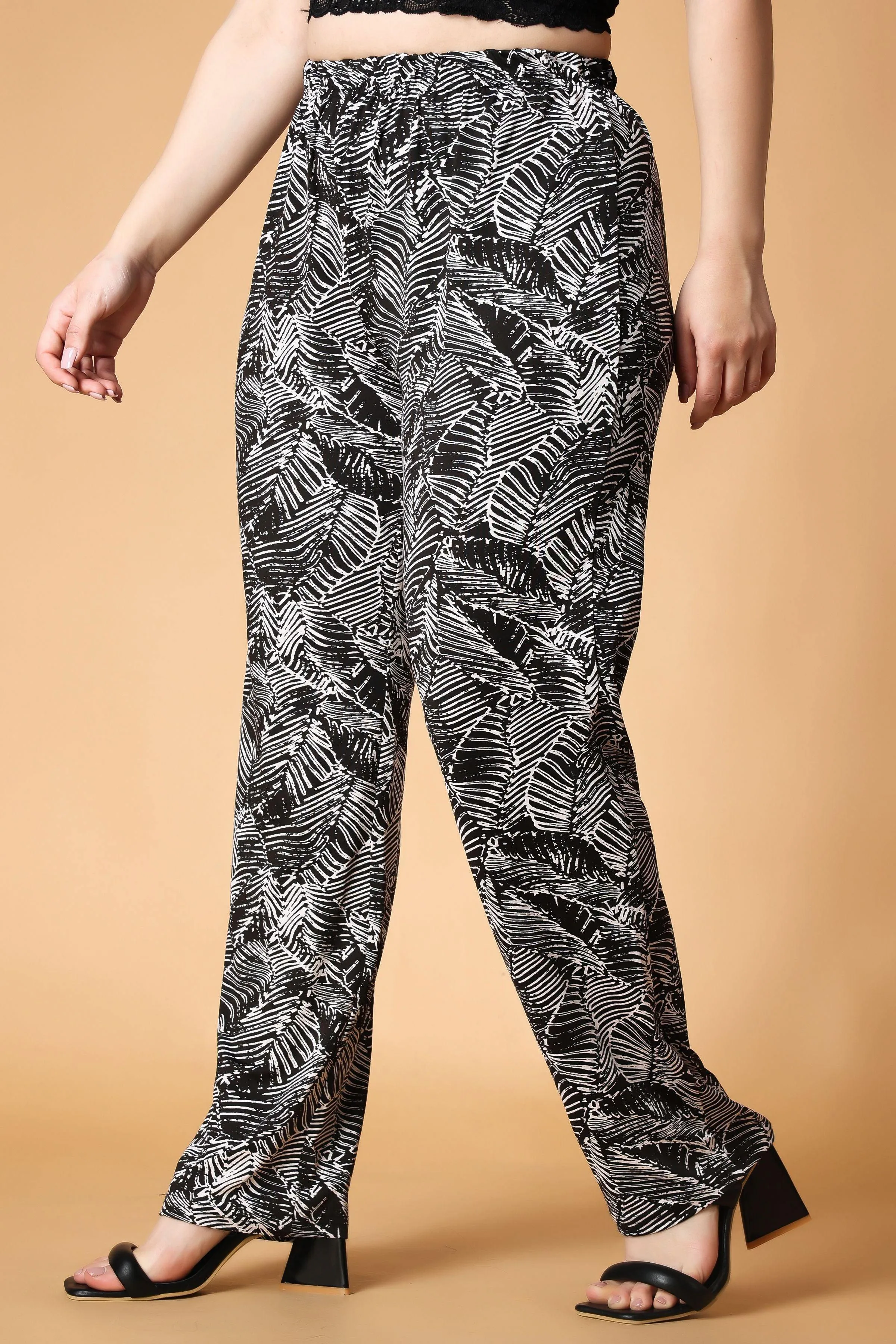 Black & White Leaves Printed Pants