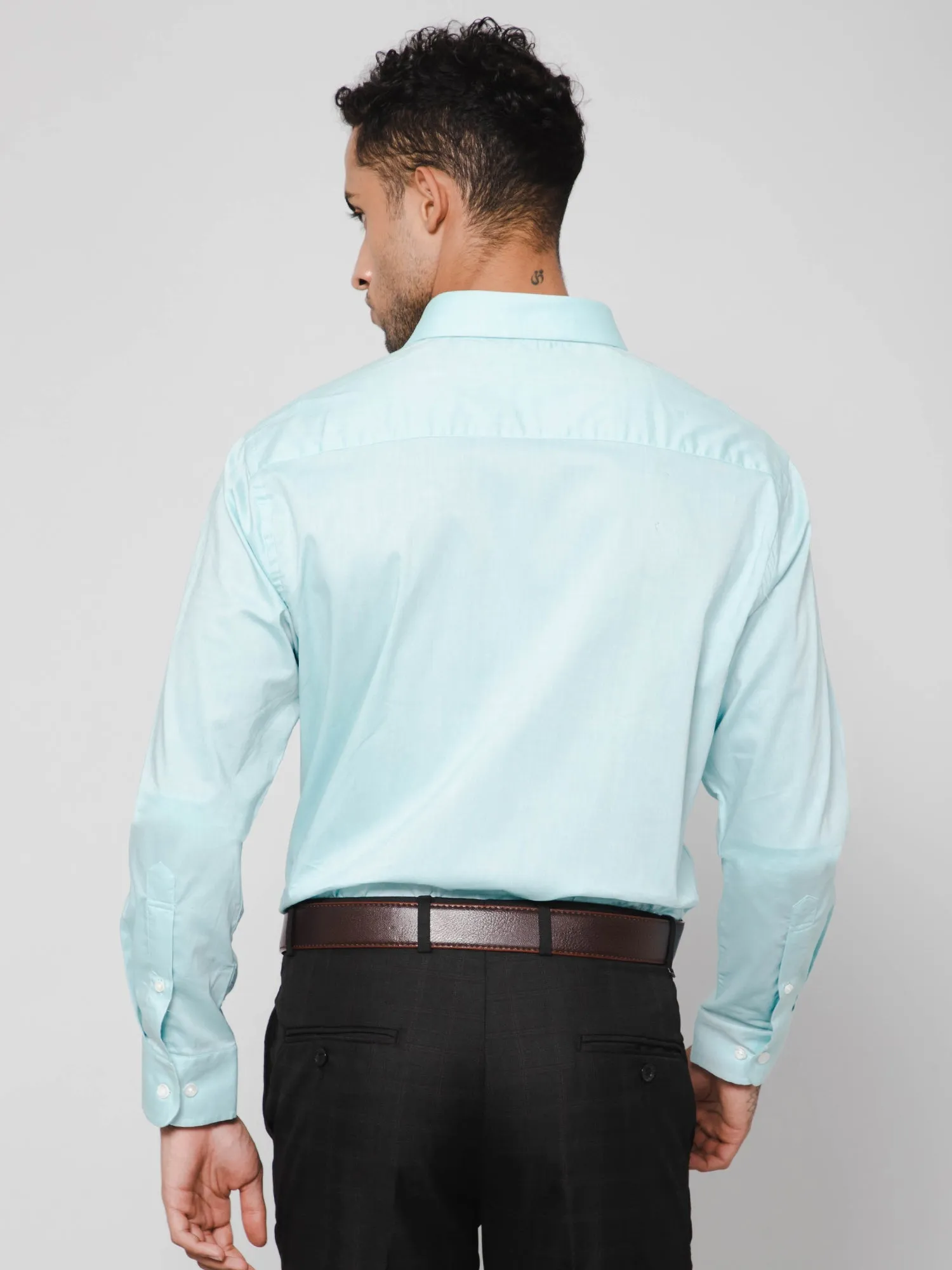 Men's Turquoise Formal Self Textured Full Sleeve Shirt