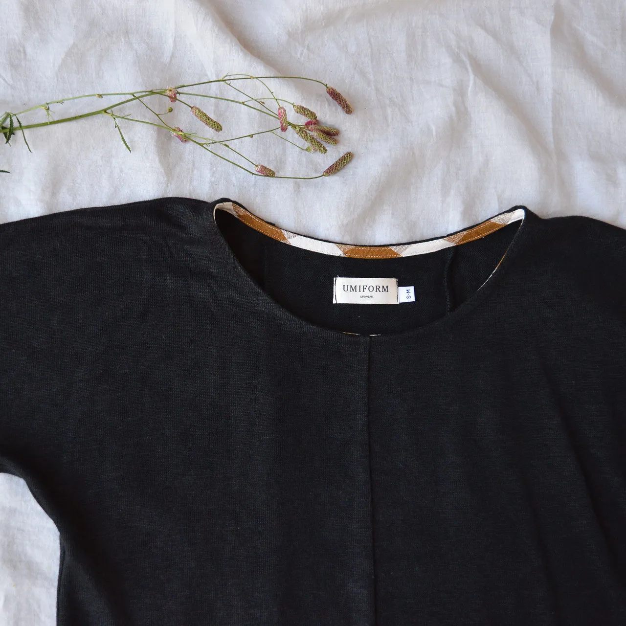 Women's Hemp Pieces Tee - 100% Hemp - Black